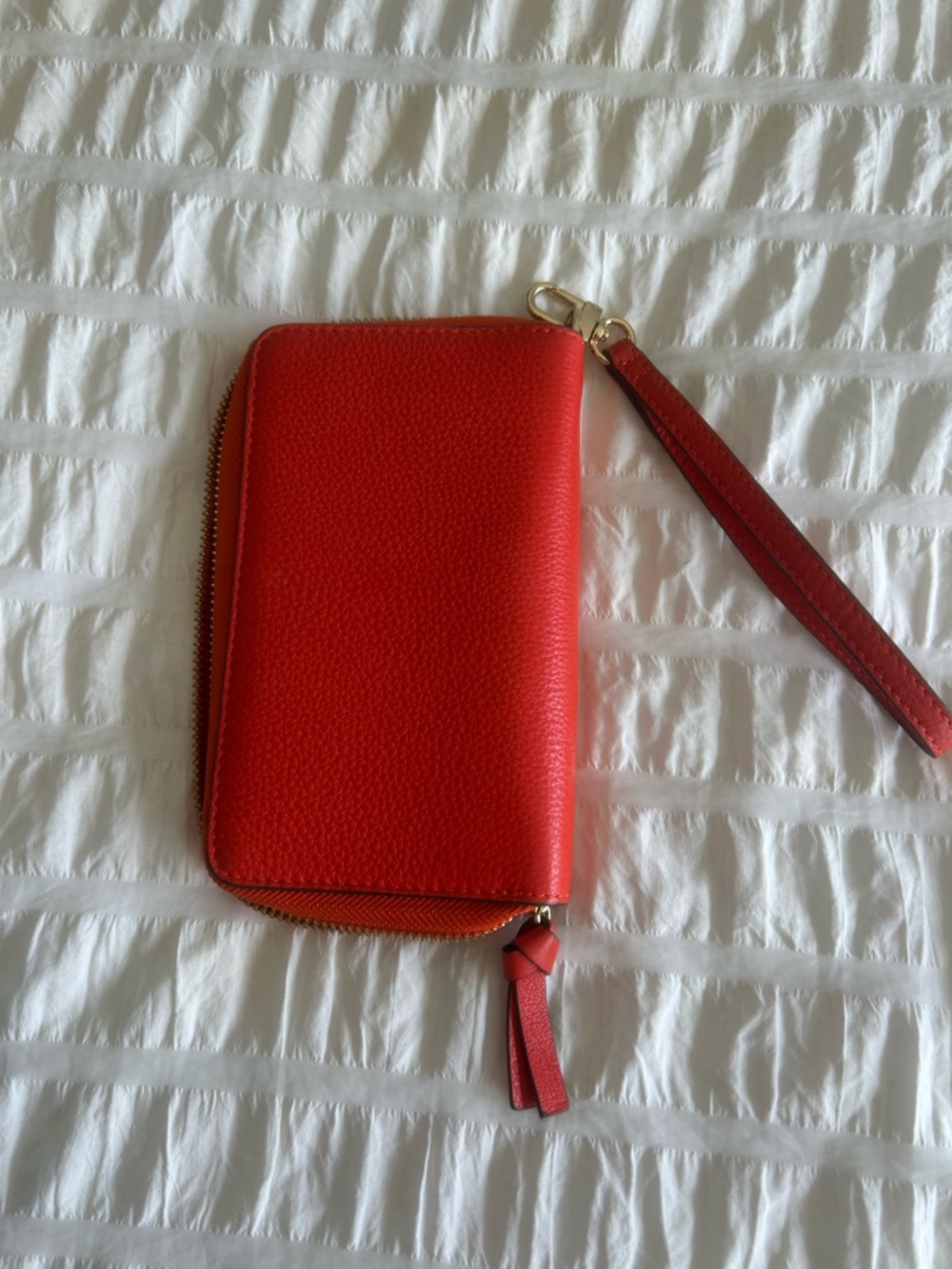 Tory Burch Vibrant Red Embossed Leather Wristlet - Picture 5 of 5